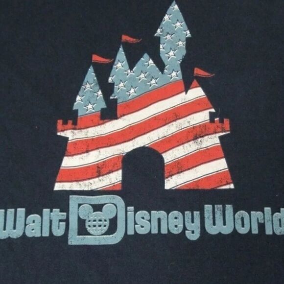 NWT DISNEY PARKS AMERICANA CASTLE TOP - Picture 2 of 2